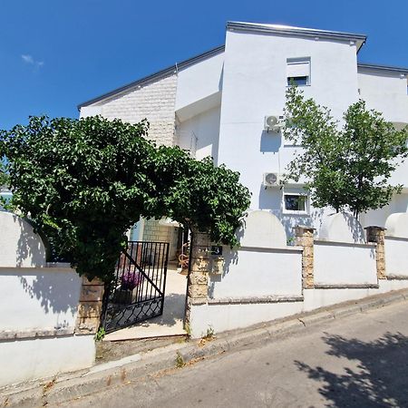 Villa Golf Будва Екстериор снимка