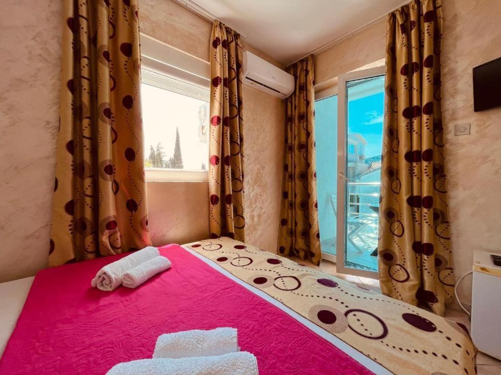 Villa Golf Будва Екстериор снимка