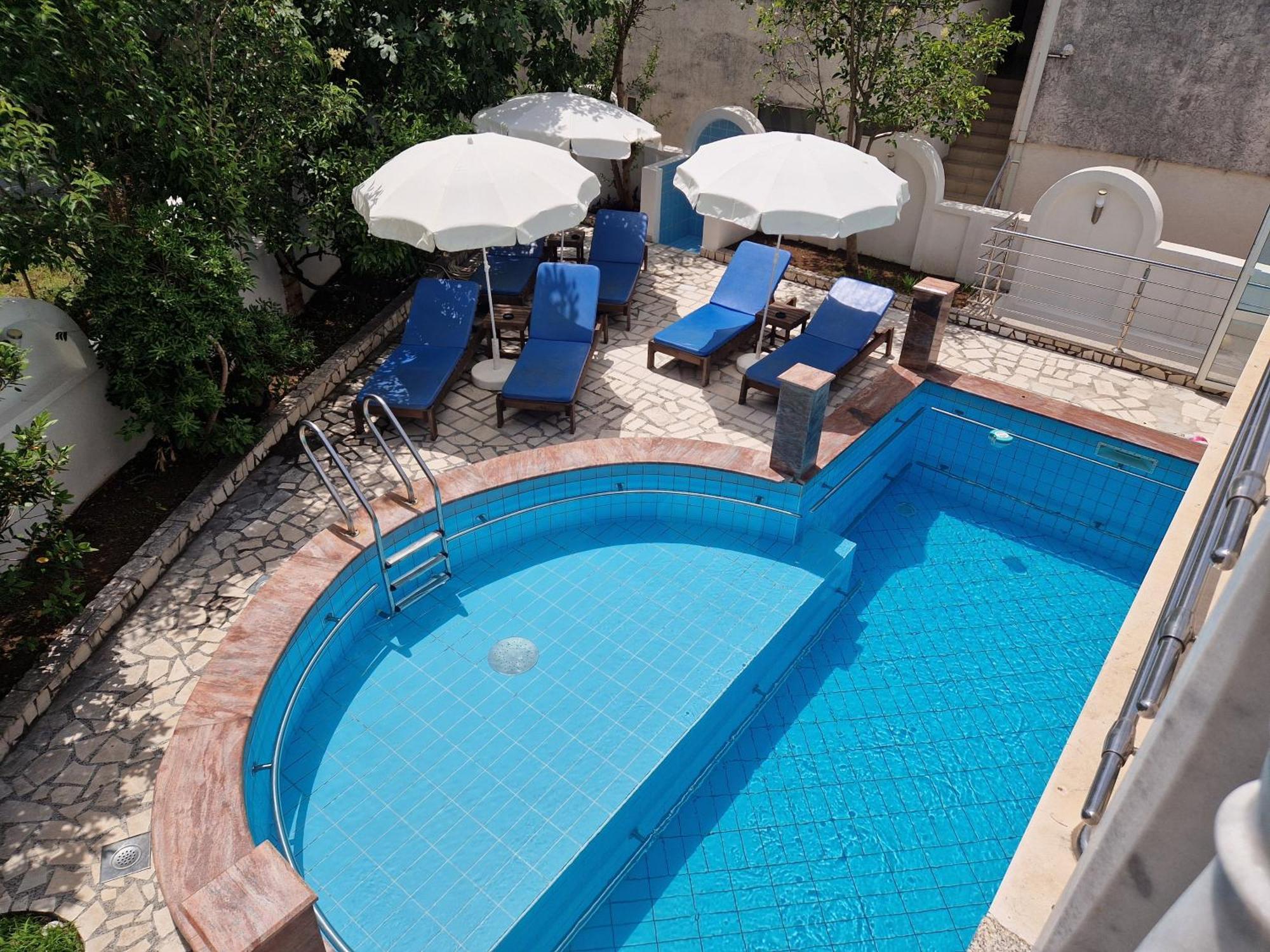 Villa Golf Будва Екстериор снимка