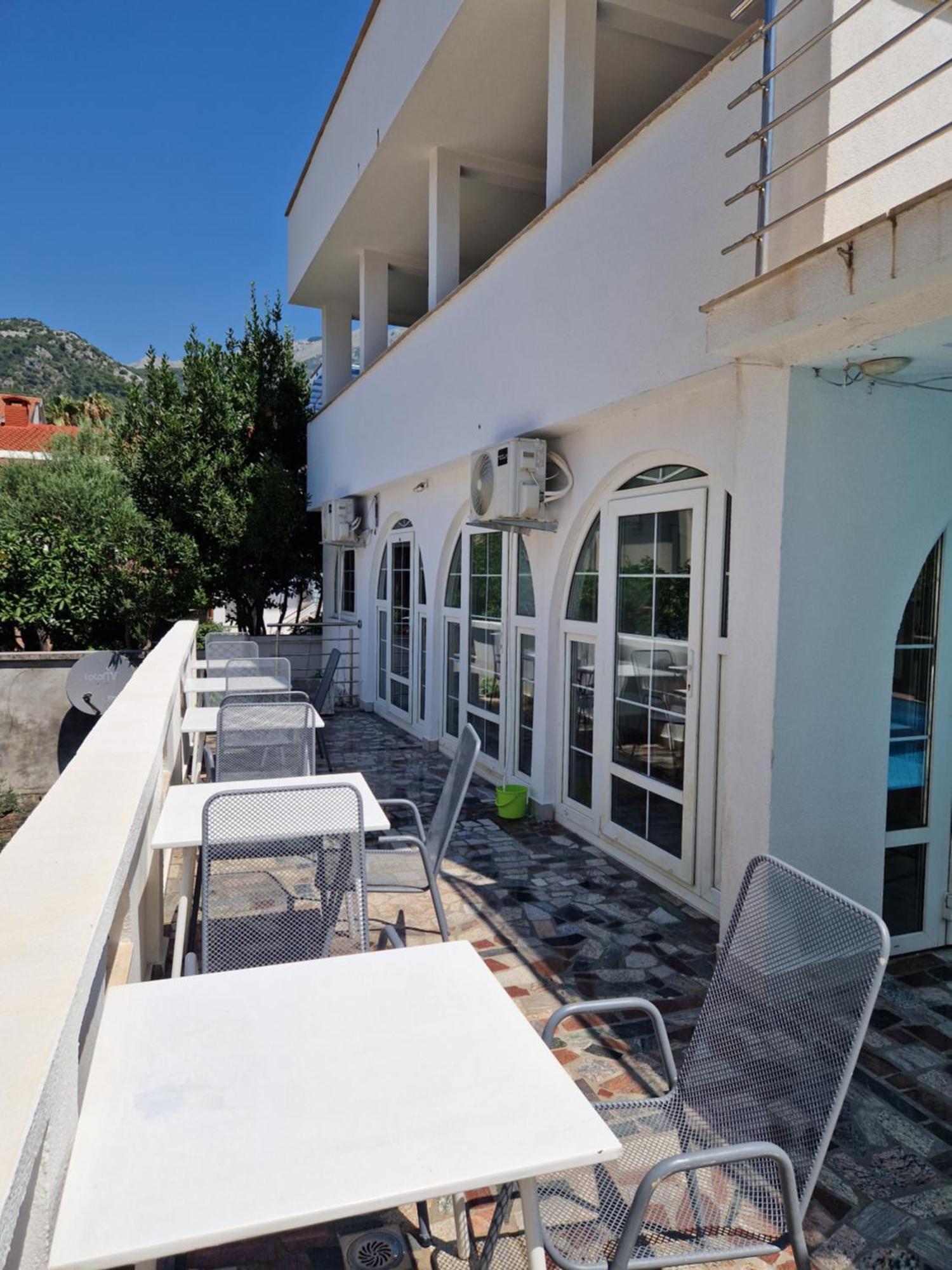 Villa Golf Будва Екстериор снимка